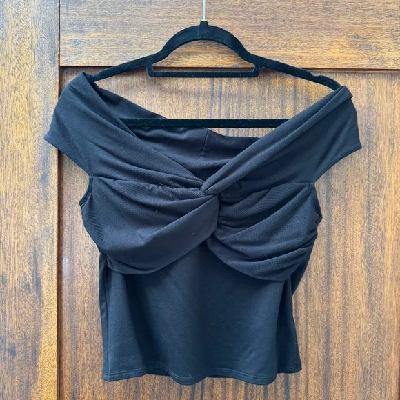 Reformation Ezlynn Knit Top - Picture 4 of 5